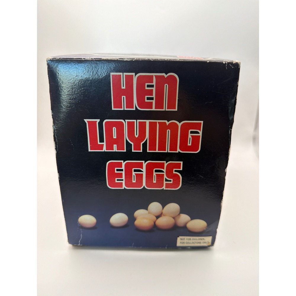 Vintage Tin Hen Laying Eggs Battery Operated Toy with Box and 4 Eggs - Picture 7 of 8